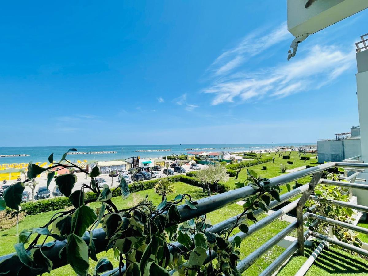 Al Mare Apartament Apartment Fano Bagian luar foto